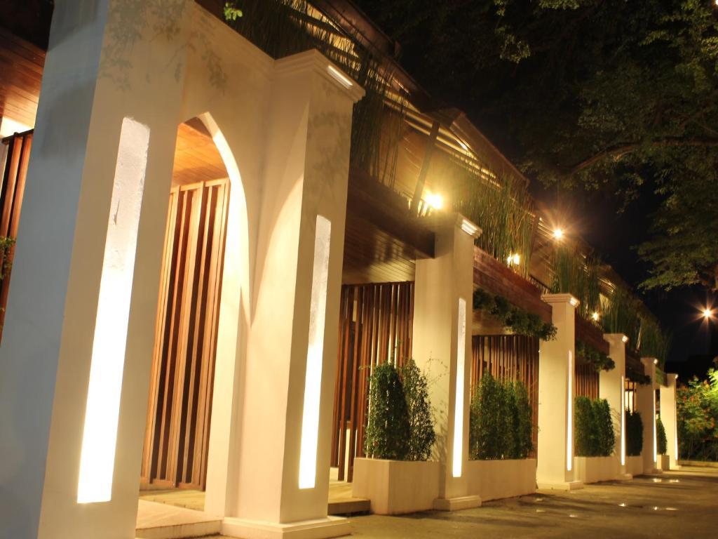 Chompor Lanna Hotel Chiang Mai Exterior foto